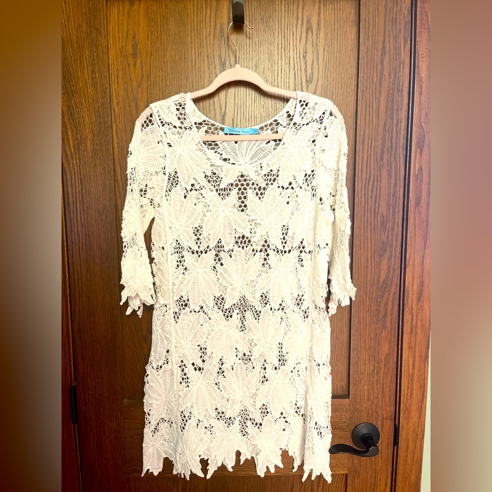 Never Worn White Lace Dress/Swim Cover Size Large